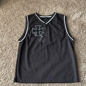 Men's Sleeveless Top Size L